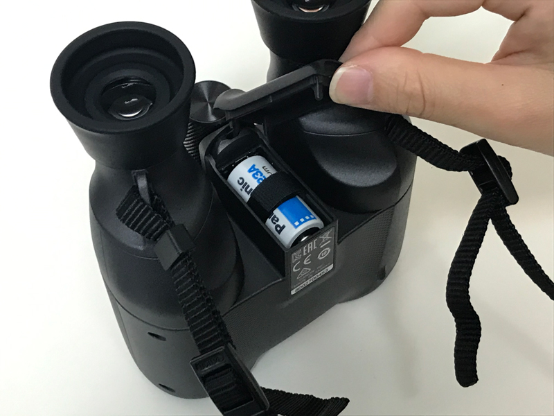 キヤノン 10x20 ISの電池4